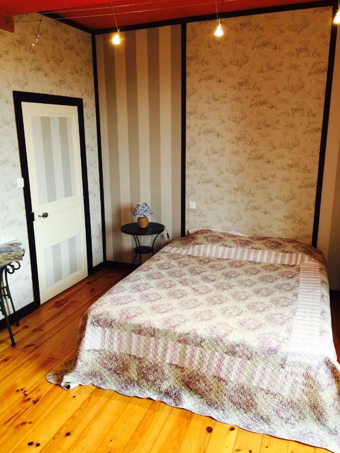 Aux Caprices des Dieux Marnes Extérieur photo