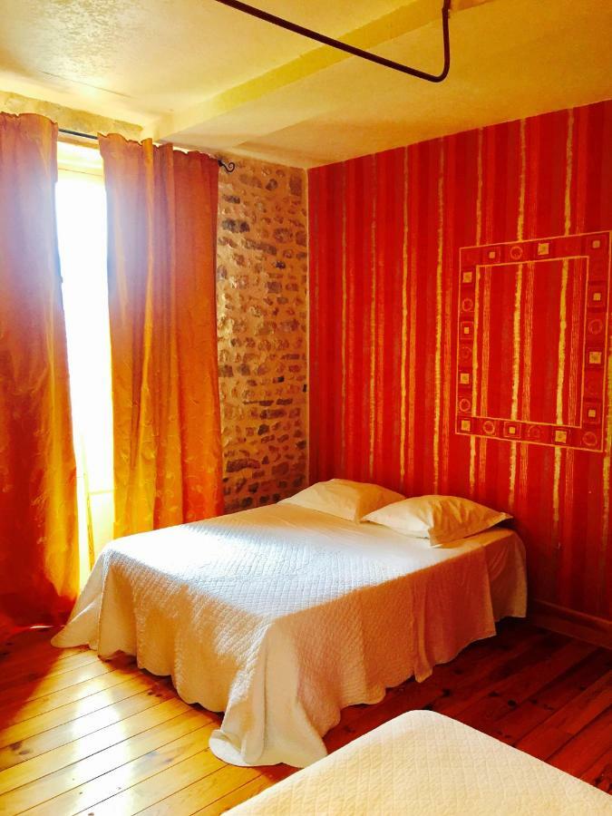 Aux Caprices des Dieux Marnes Extérieur photo