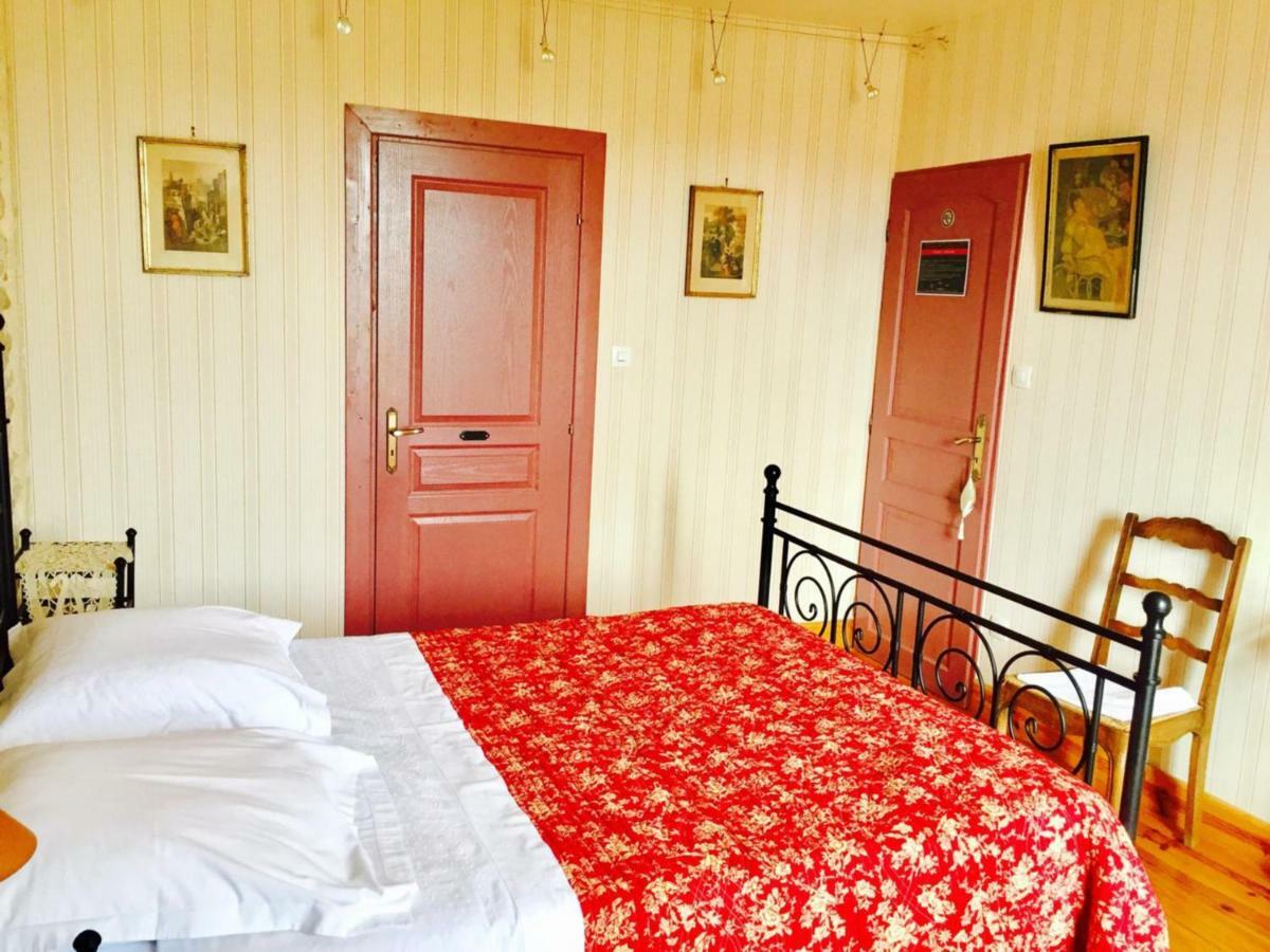 Aux Caprices des Dieux Marnes Extérieur photo